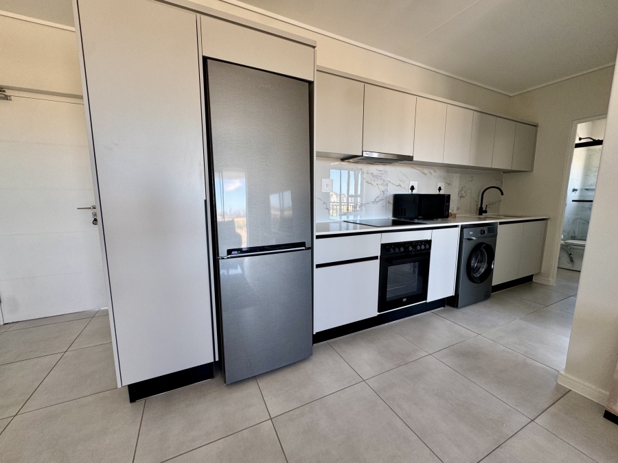 To Let 1 Bedroom Property for Rent in Sandown Western Cape